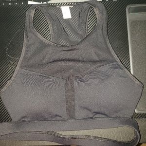 FOREVER 21 SPORTS BRA